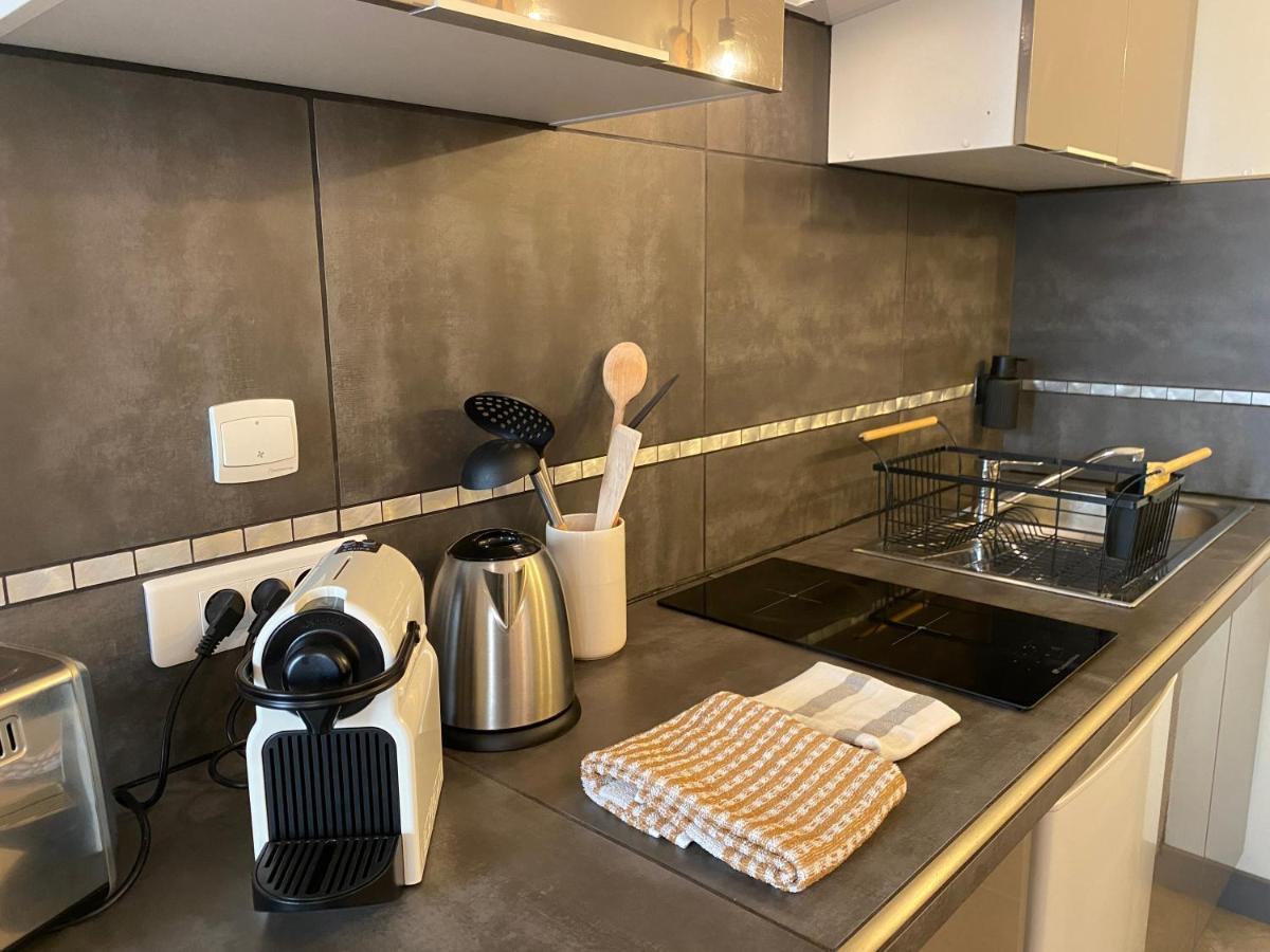 Exceptionnel ! Superbe Appartement Refait A Neuf En Rez-De-Chaussee Avec Parking Prive Castres  Esterno foto